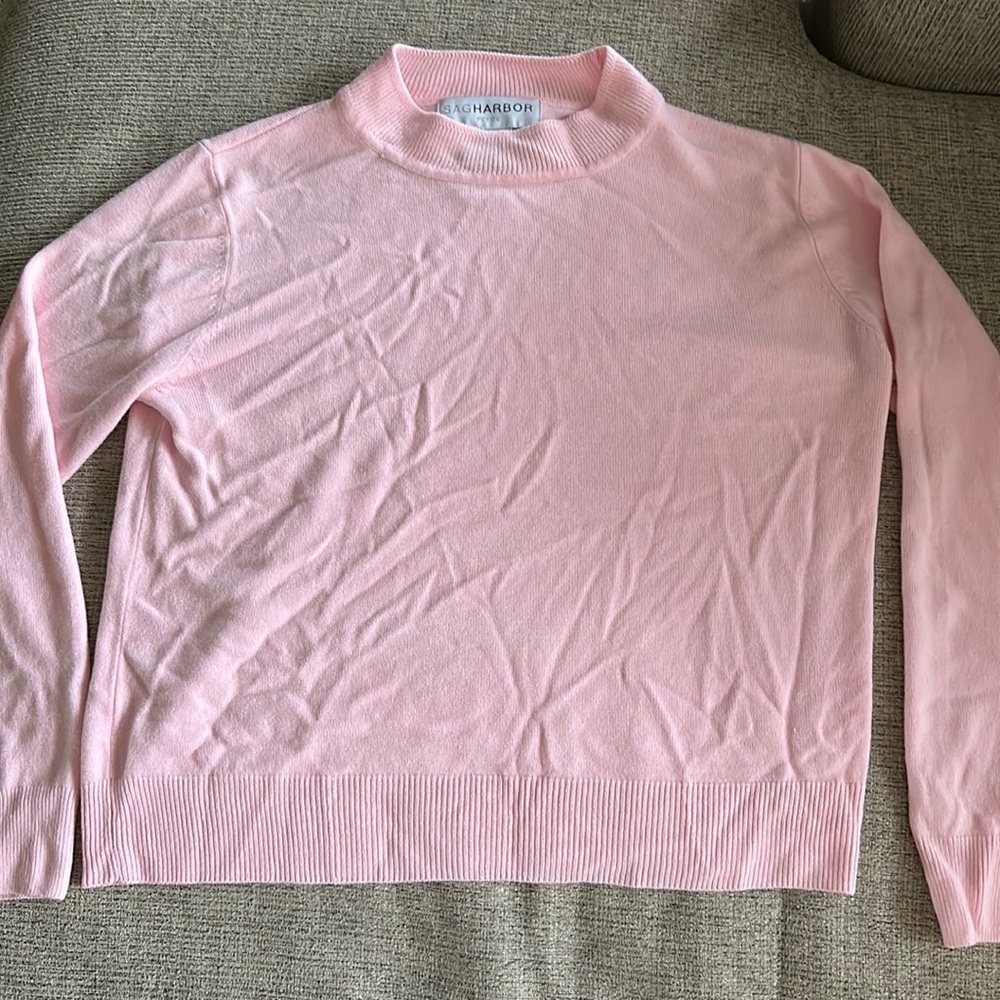 Light Pink slight turtle neck sweater